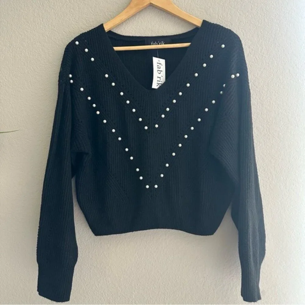 fab'rik Black V-Neck Sweater with Studded Embellishments nwt size Large